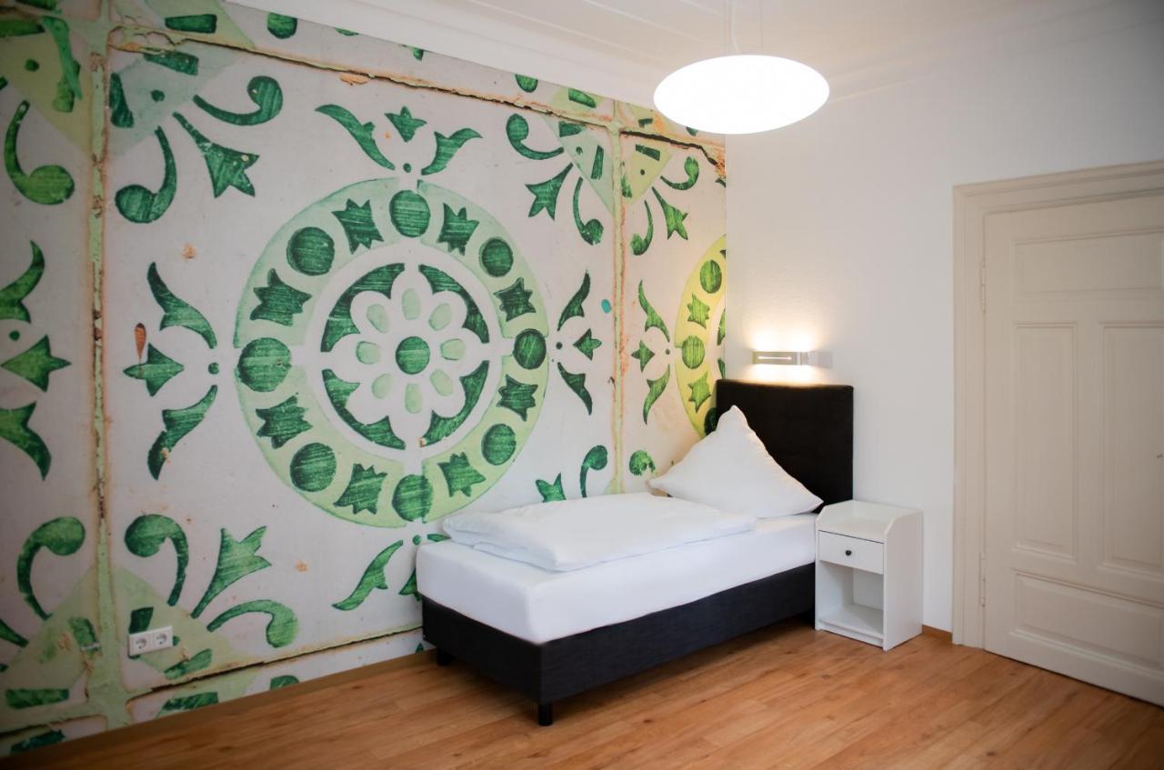 Aparthotel Villa Elon เฟือร์ท ภายนอก รูปภาพ